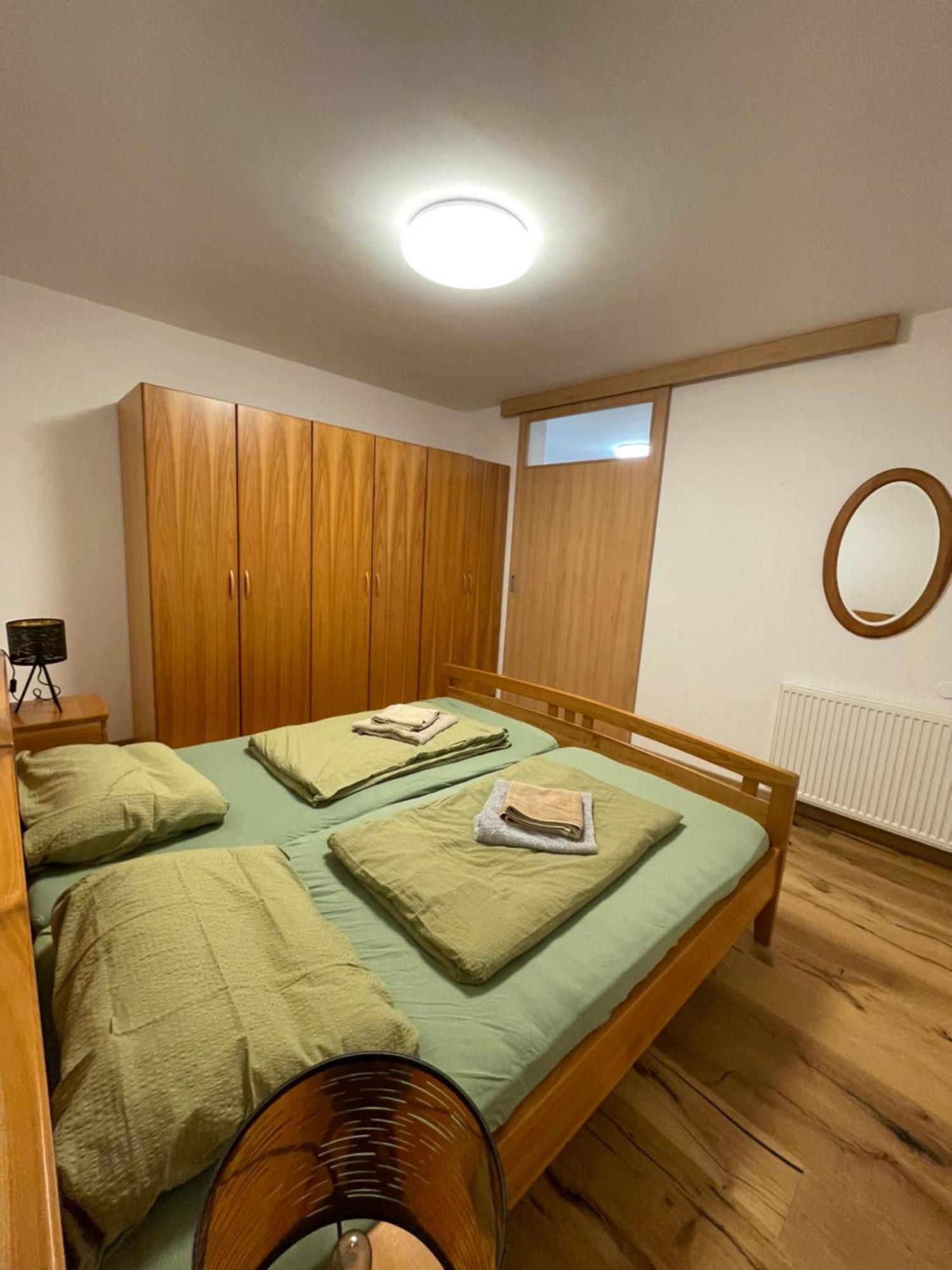 Apartma Ajda モラフスケ・トプリツェ エクステリア 写真